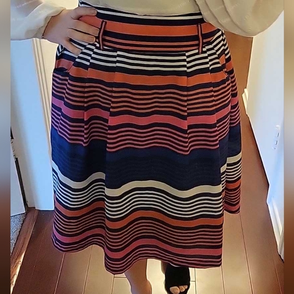 ❗ SOLD ❗ Midi skirt - Picture 2 of 3